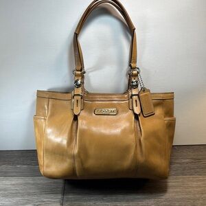 Coach Caramel Leather Shoulder Bag